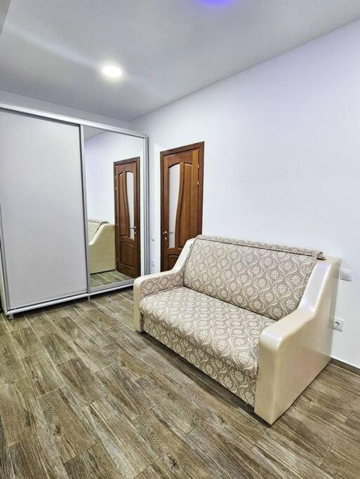 2 Bedroom Central Apartment Chisinau Exterior photo